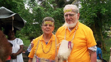 In der Südsee daheim, bei Gott zu Hause - Norman und Hilda Dietsch