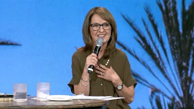 Die Kirchengemeinde - Gottes Familie (2/2)