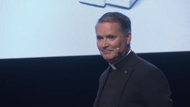Weitblick - Christliches Leben global: Vortrag von Father James Mallon auf der "Divine Renovation"-Konferenz in Fulda (2/3)