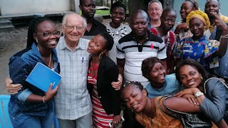 Pater Alfons und sein kongolesischer Chor