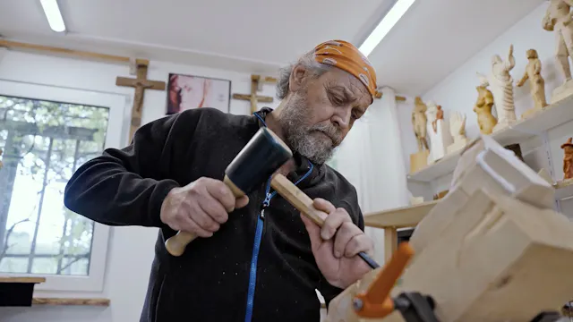 Der Bildhauer - Ein kirchlicher Handwerksberuf