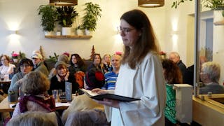 Café Gottesdienst - Gott und Genuss bei Kaffee und Christstollen