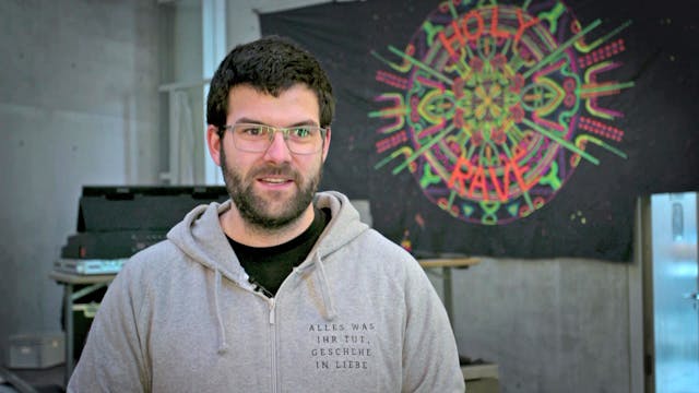 u.a. Rave im Namen des Herrn