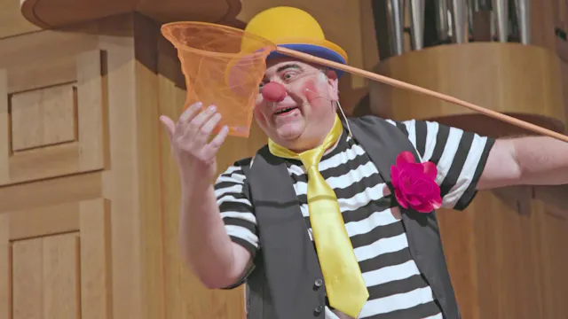 u.a. Auftritt im Gottesdienst: ein Clown für Herz und Seele