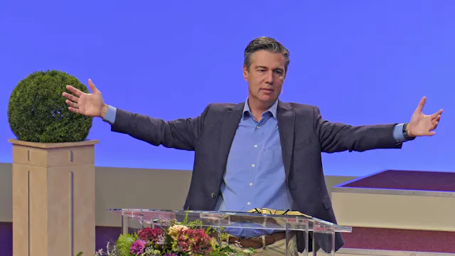 Wessen Sklave bist du? (1/2)
