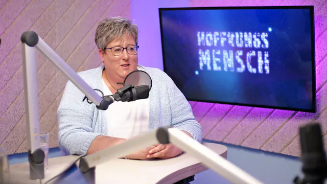5 Kinder verloren - heute hilft Birgit Rutz anderen Frauen